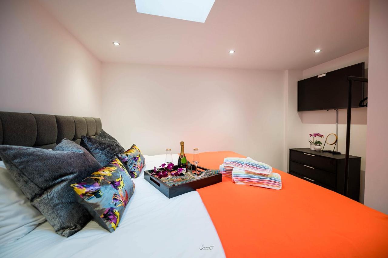 Charles Alexander Short Stay - Windmill House Apartments Lytham St Annes Exterior photo